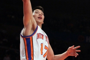 开云app下载-韦德:林疯狂让养伤的安东尼坐不住&提前复出 “让开,该我了”